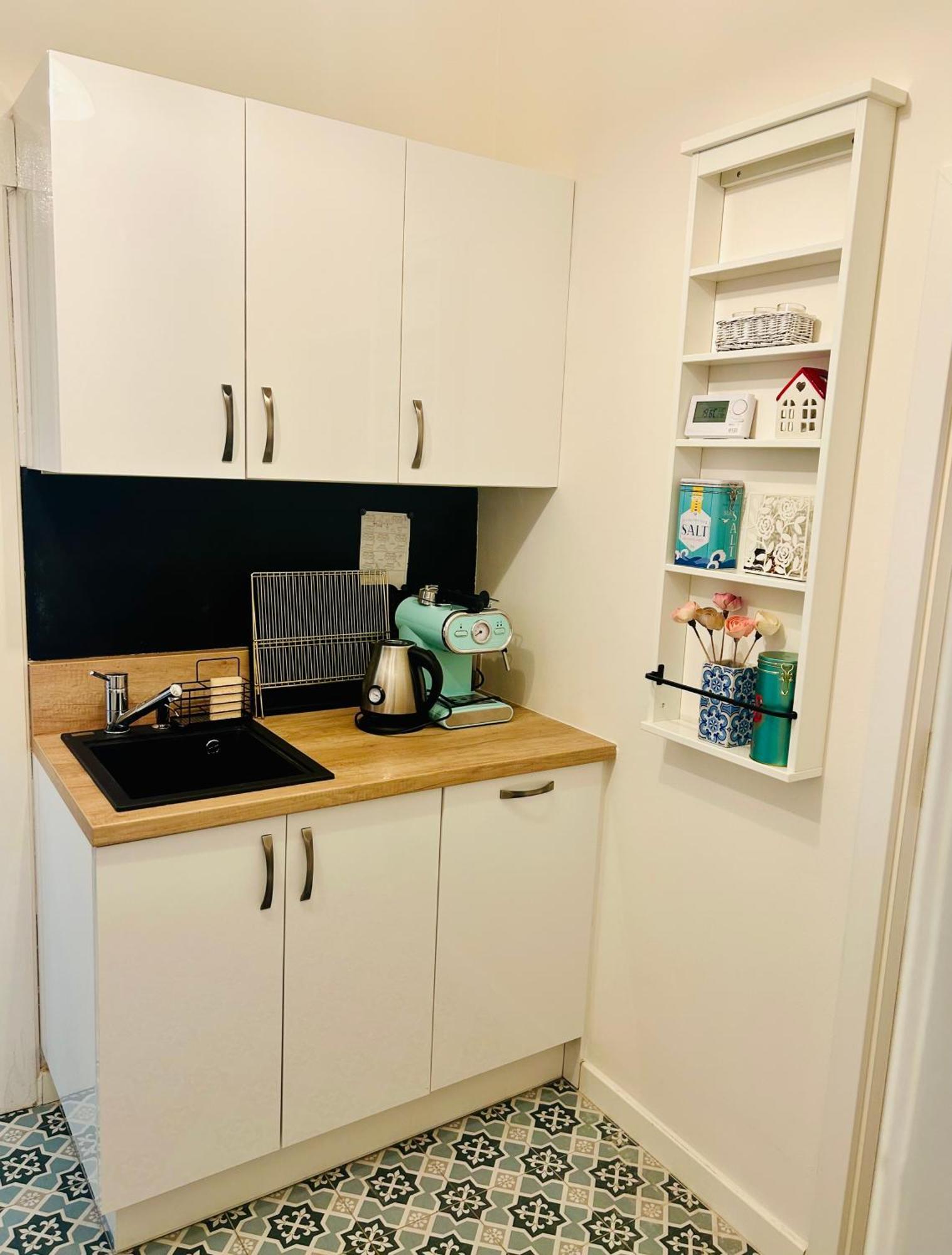 Moderni Apartman Na Hluboke V Praze - Idealni Pro 4 Прага Экстерьер фото