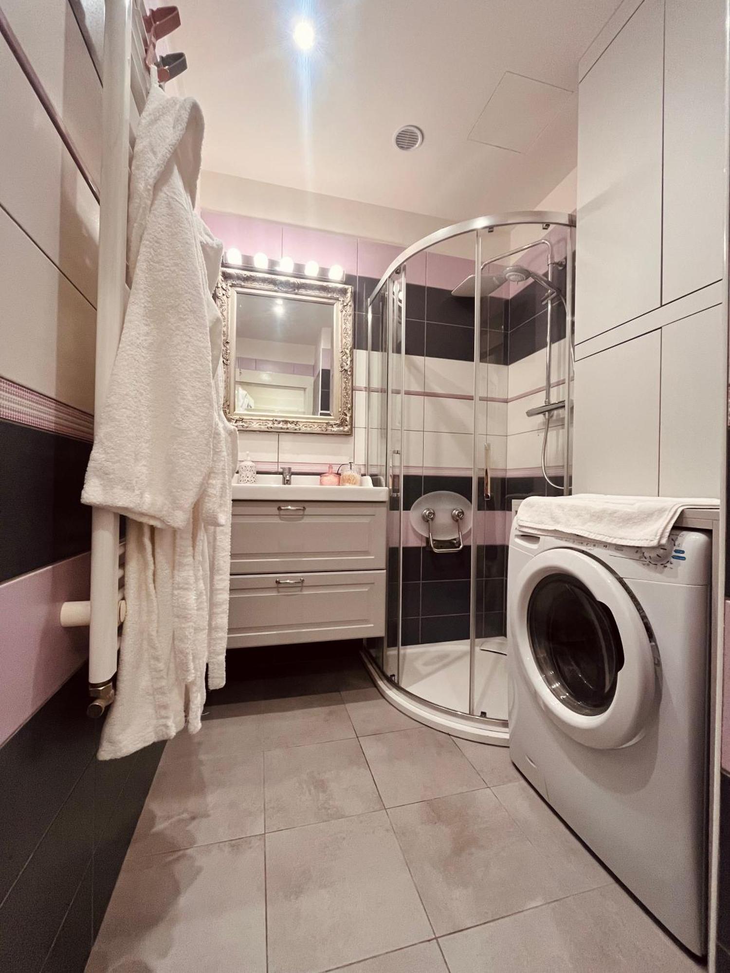 Moderni Apartman Na Hluboke V Praze - Idealni Pro 4 Прага Экстерьер фото
